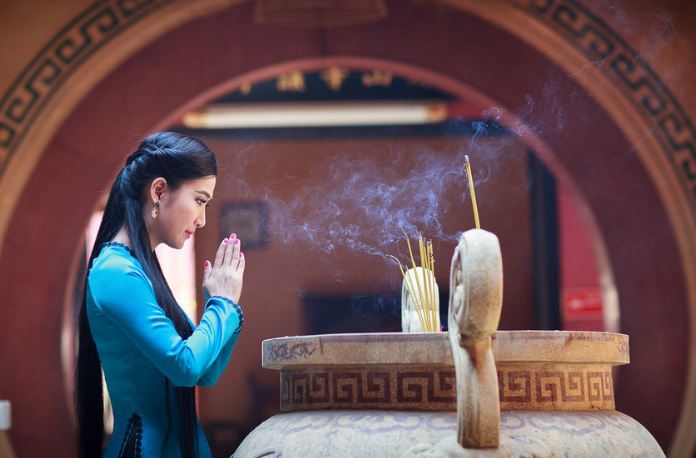 Chiêm bao Mơ thấy chùa nên đánh đề số mấy Chiem bao mo thay chua danh de so may