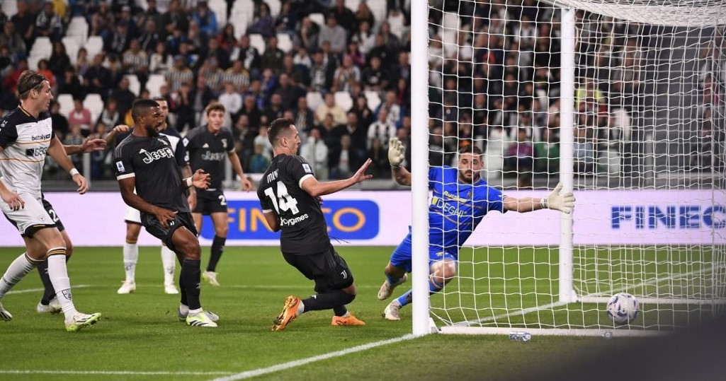 Nhan dinh bóng da Lecce vs Juventus moi nhat