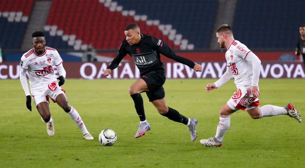 Nhan dinh phong do PSG vs Brest chuan nhat